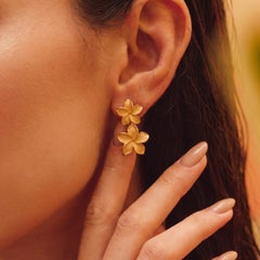 Tiffany & Co. Vintage Plumeria 18K Yellow Gold Flower Drop Earrings