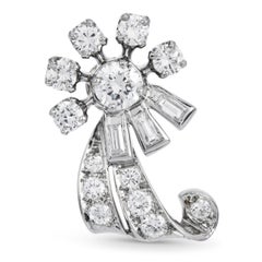 Vintage-Ohrringe aus Platin mit Diamanten (2,20 Karat) in Blumenform