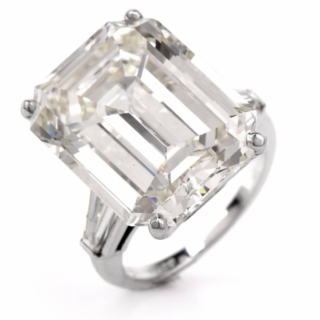 Exceptional Emerald-Cut Diamond Platinum Engagement Ring For Sale at ...