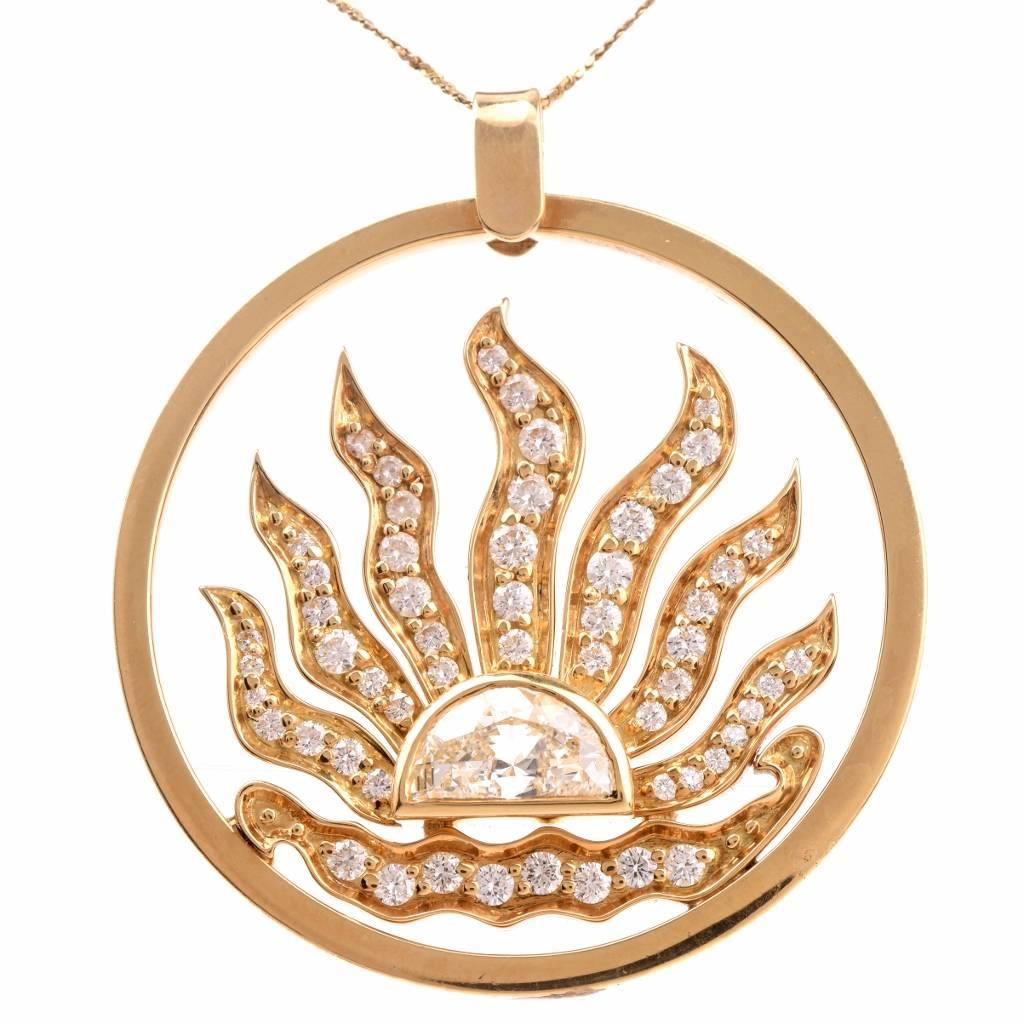 Modern 1970s  Sunburst Diamond 18 karat Yellow Gold Pendant