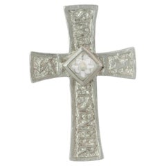 SUWA Platinum Diamond Cross Pendant. PT950 0.6ct Diamond Crucifix Pendant.