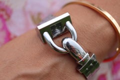 Van Cleef and Arpels Cadenas Lock watch. VCA Cadenas wristwatch