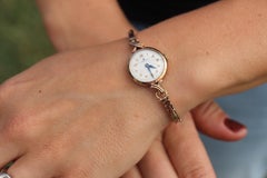 Orologio da cocktail vintage Rolex da donna. Oro rosa 9k a carica manuale.