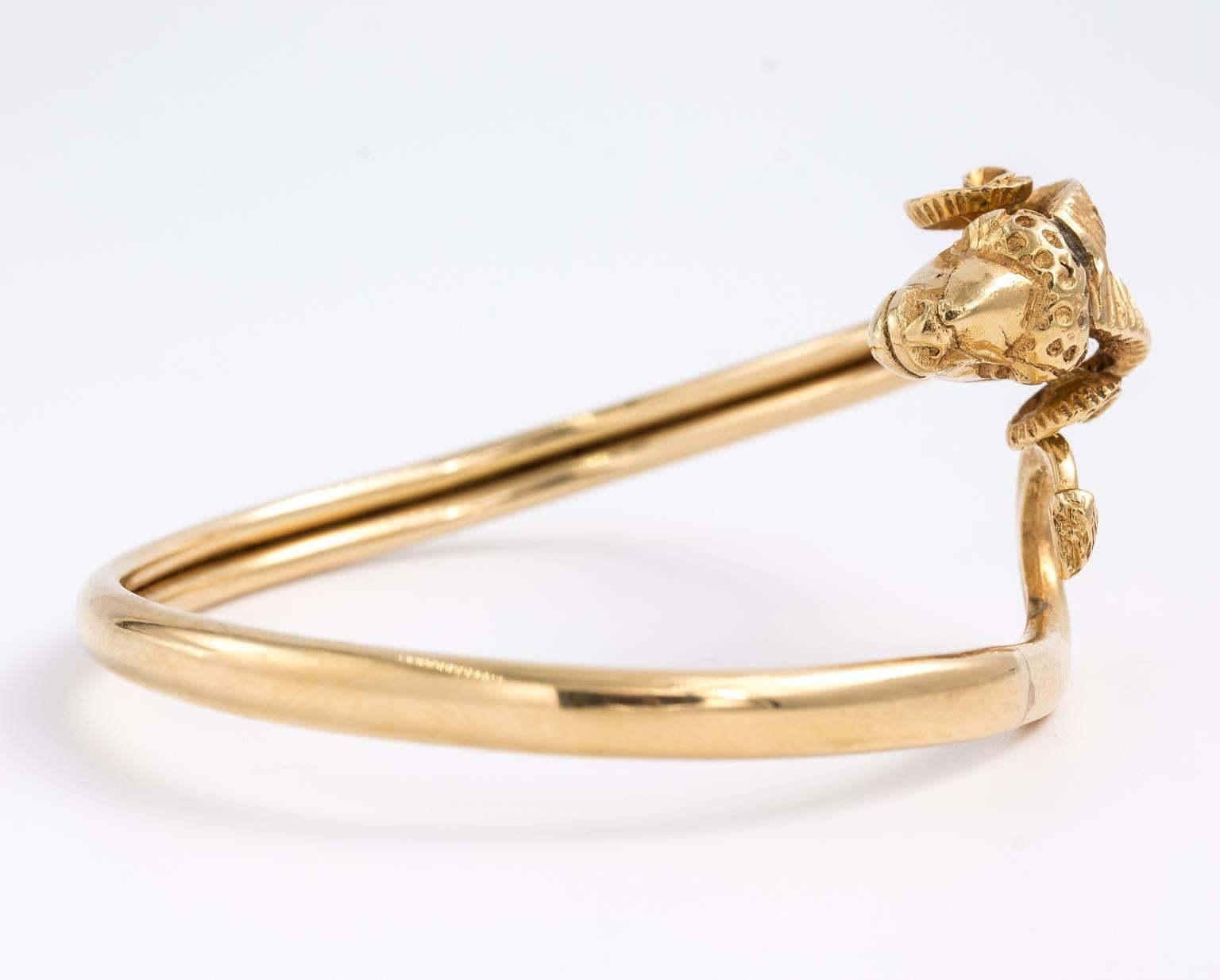 Ram's Head Bangle In Good Condition In St.amford, CT