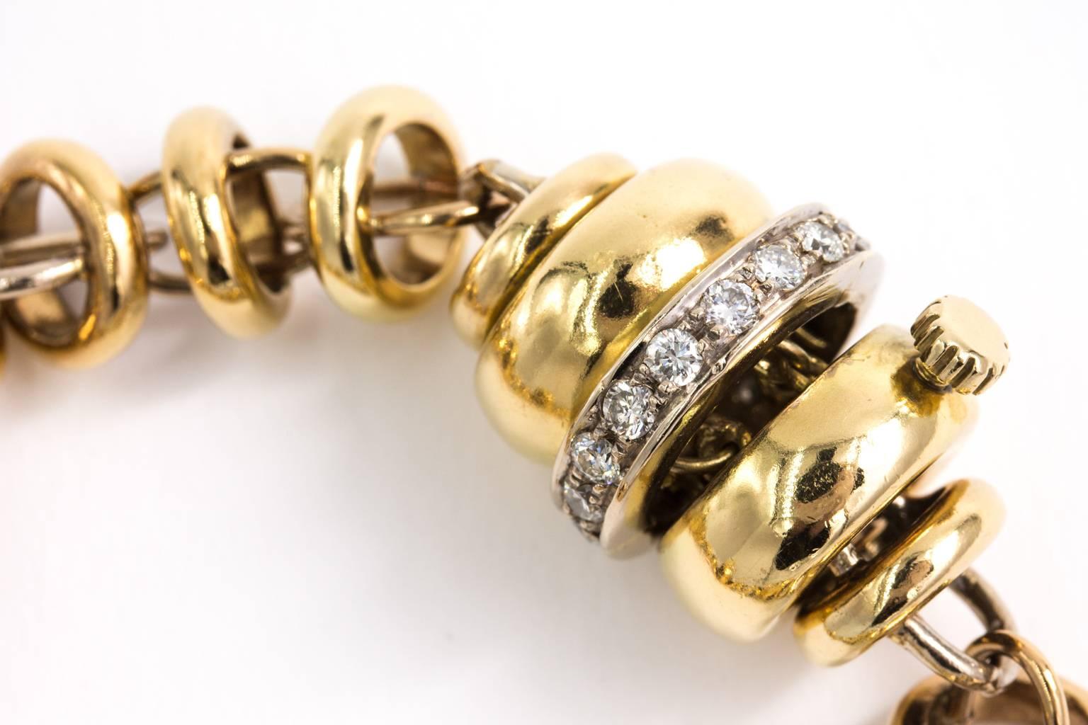 18 Karat and Diamond Link Bracelet In Excellent Condition For Sale In St.amford, CT