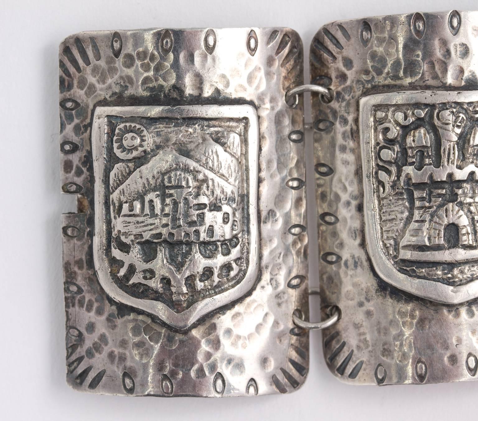 Women's or Men's Silver Shield Bracelet For Sale