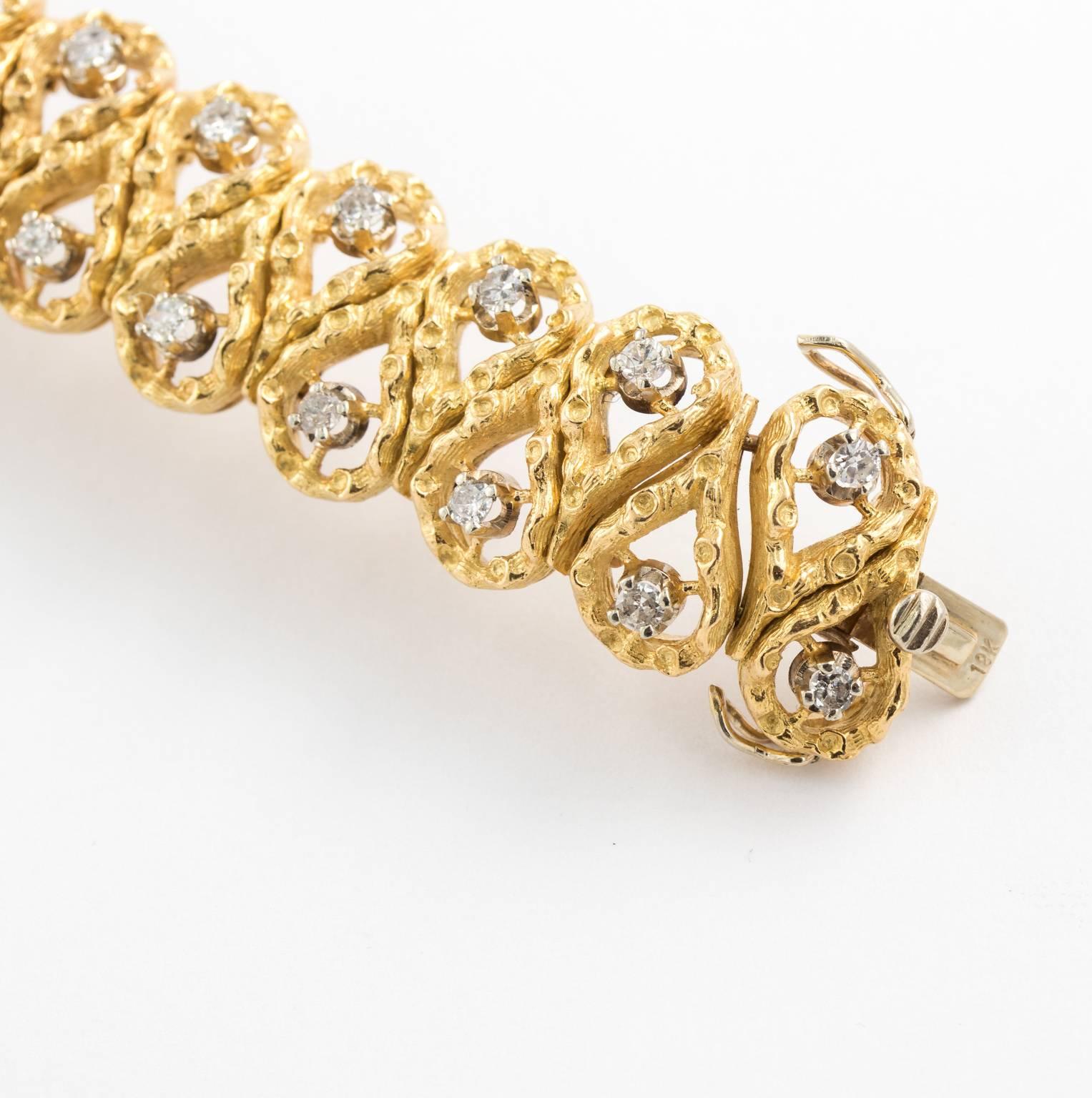 18 Karat Gold and Diamond Bracelet In Excellent Condition In St.amford, CT