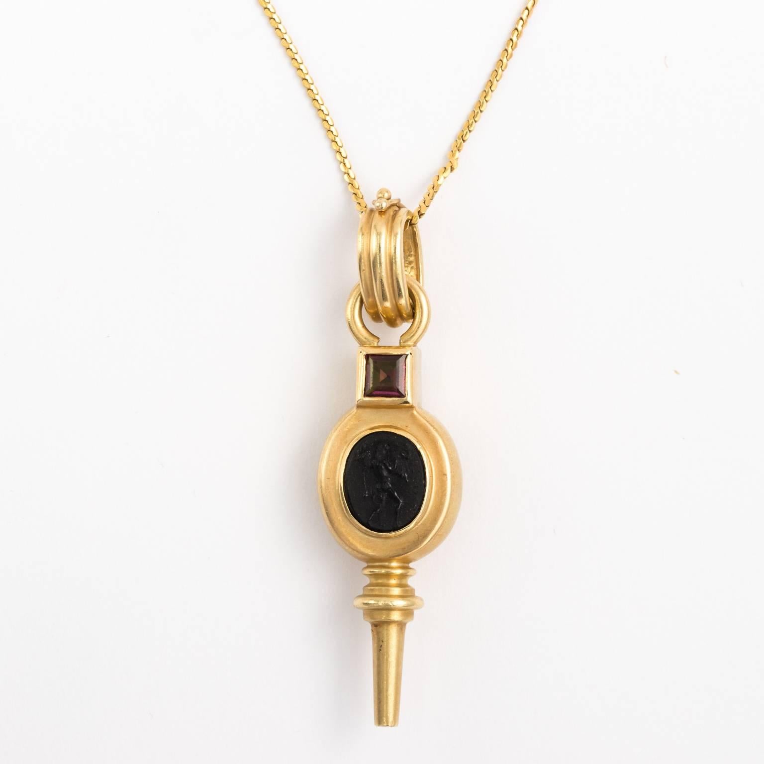 Contemporary 18 Karat Gold Pendant Necklace