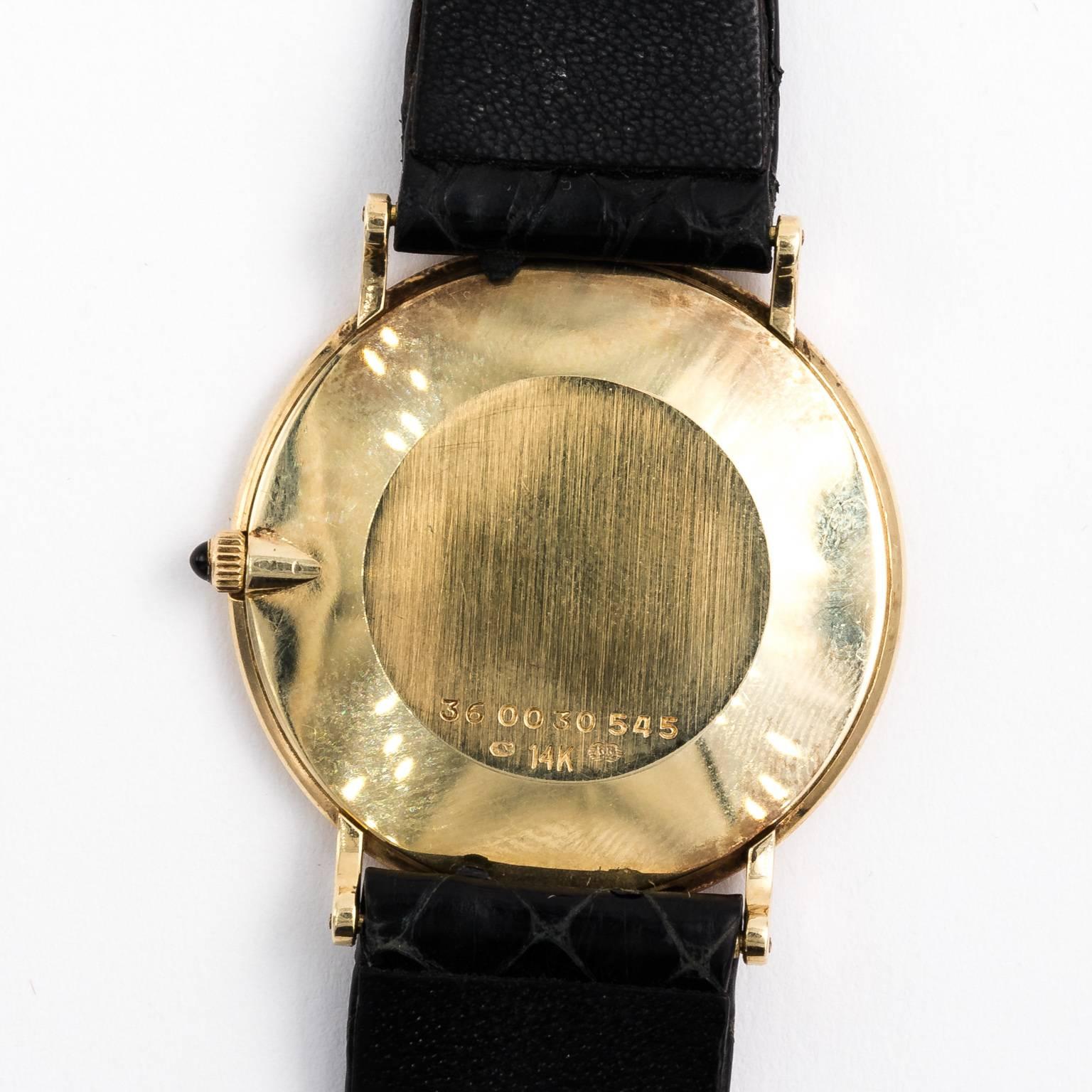 Movado Uhr aus 14 Karat Gold im Zustand „Gut“ in St.amford, CT