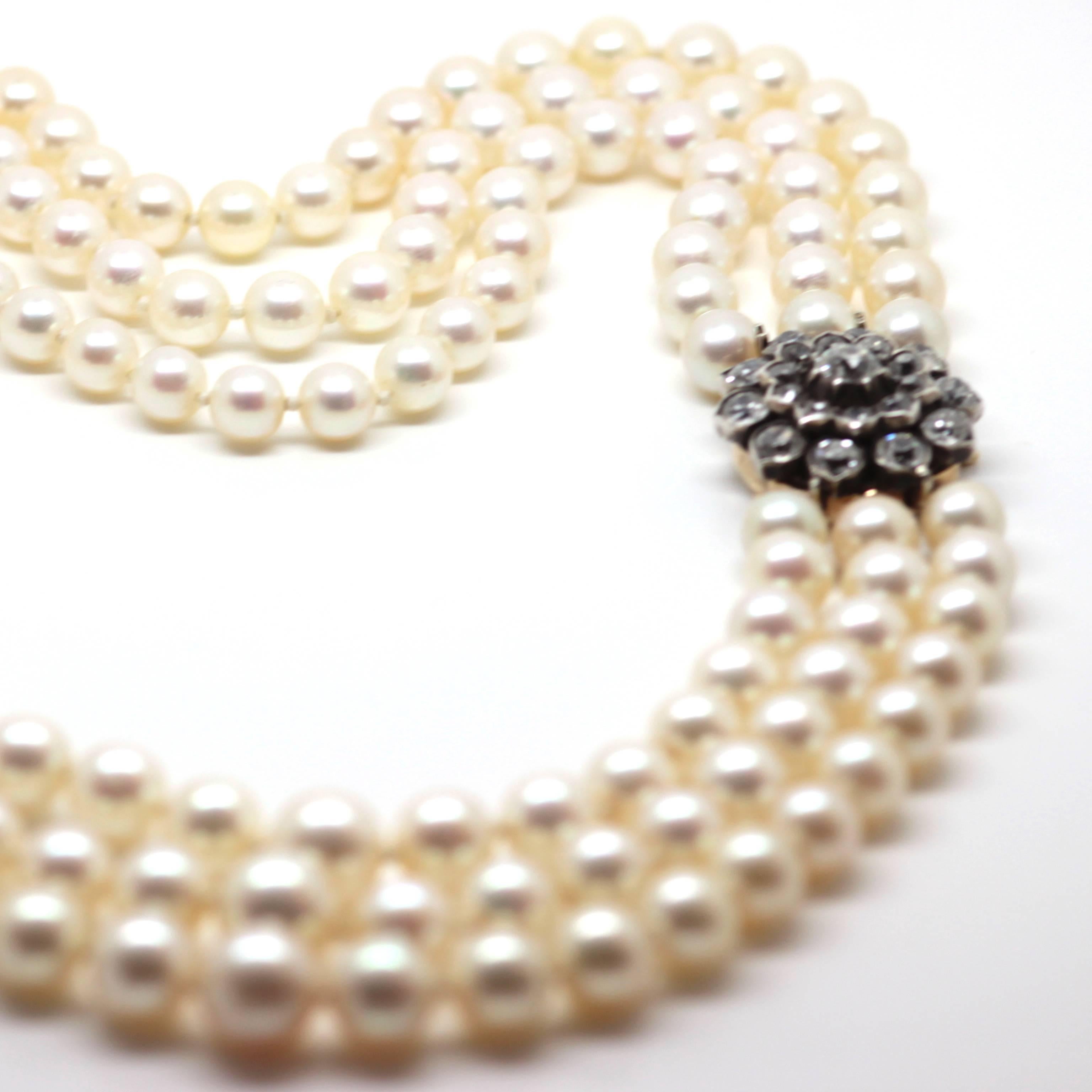 vintage 3 strand pearl necklace