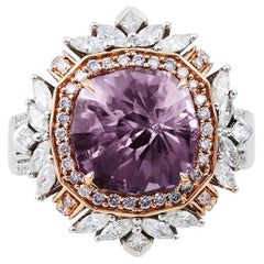 Bague en or bicolore 18K avec diaspore violet et diamant blanc et rose 7,88cts