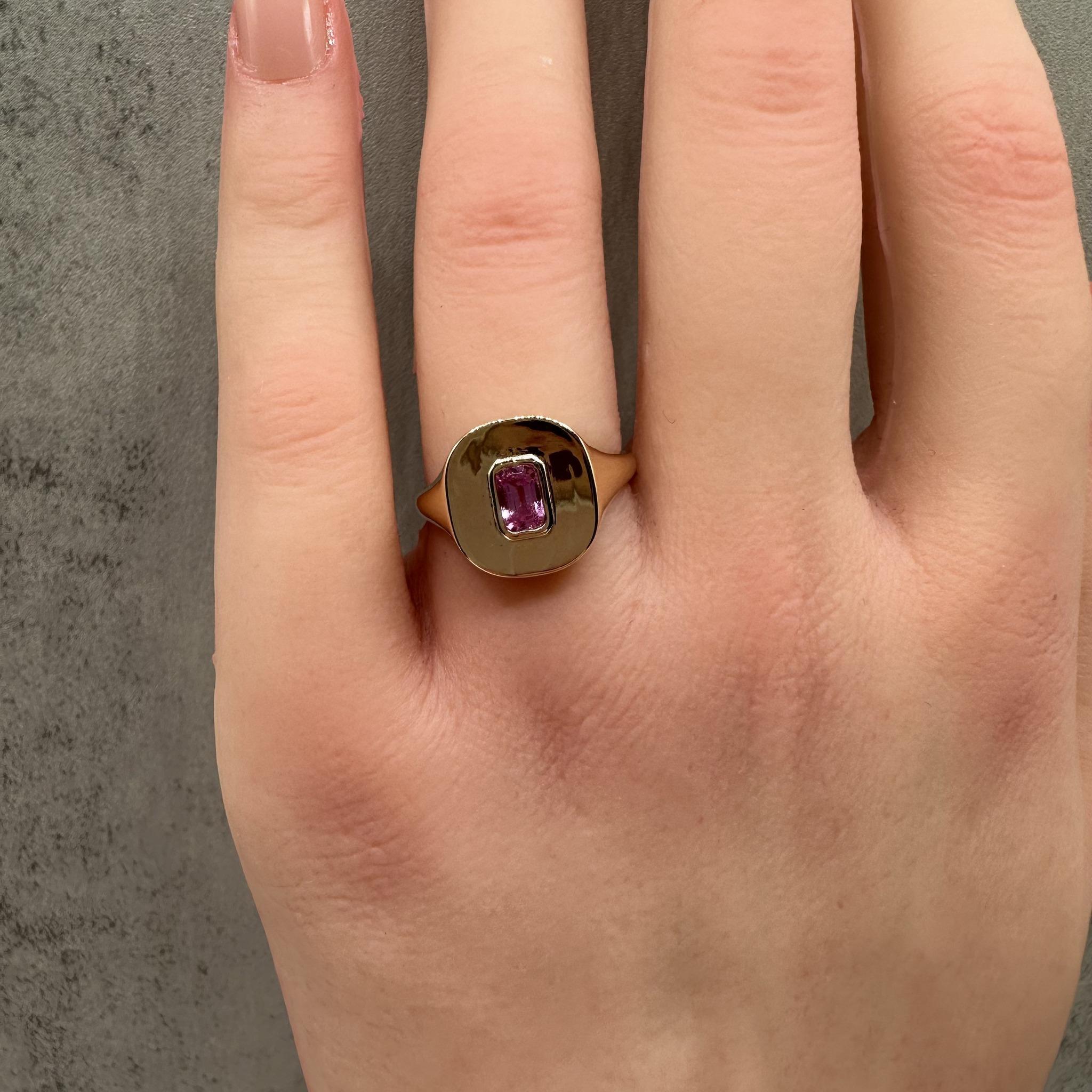 Bague en or jaune 14kt sertie d'un saphir rose - 0.41ctw, Taille 6.5, New Neuf - En vente à West Hempstead, NY