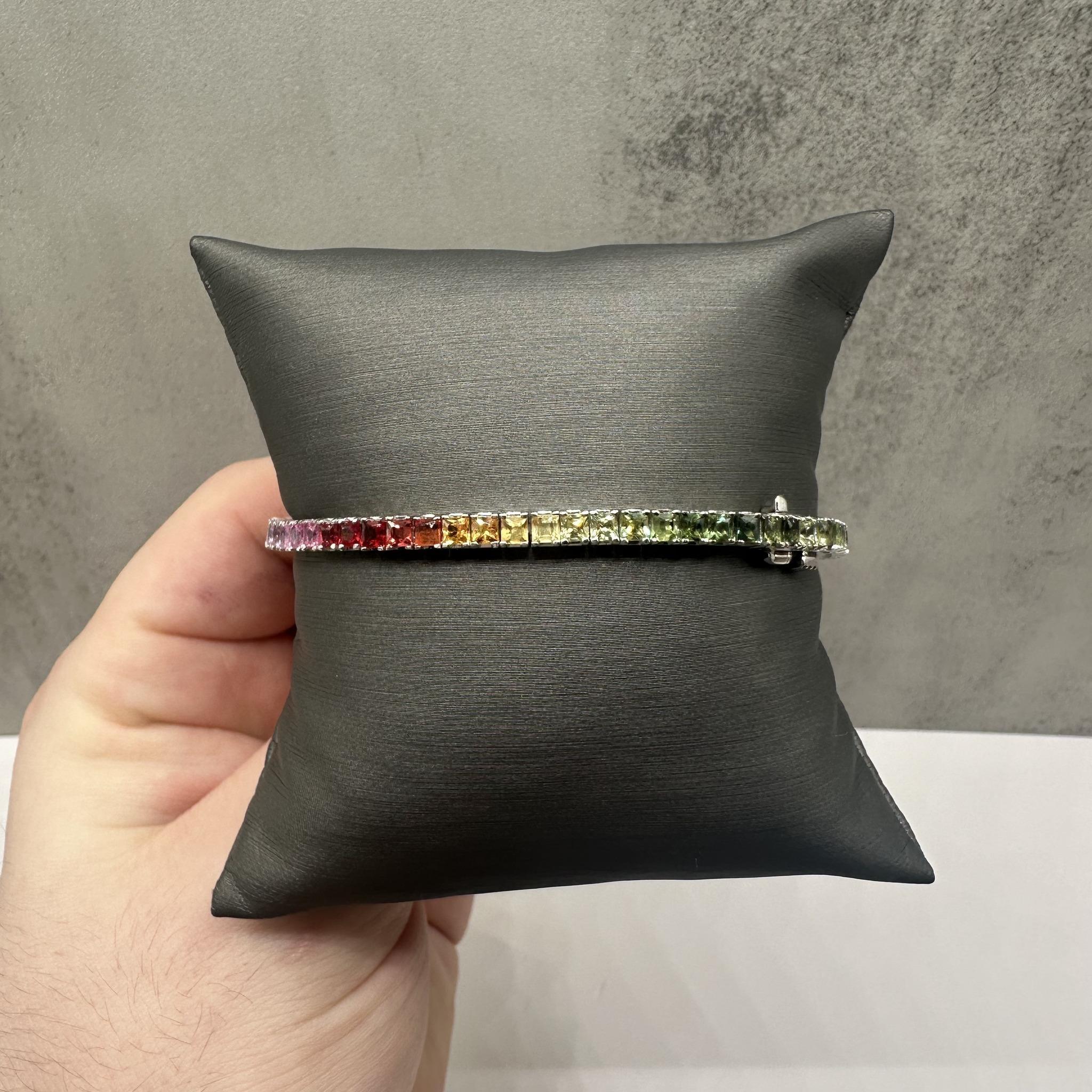 Bracciale con zaffiri multicolore arcobaleno in oro bianco 14kt - 7,92ct, 7