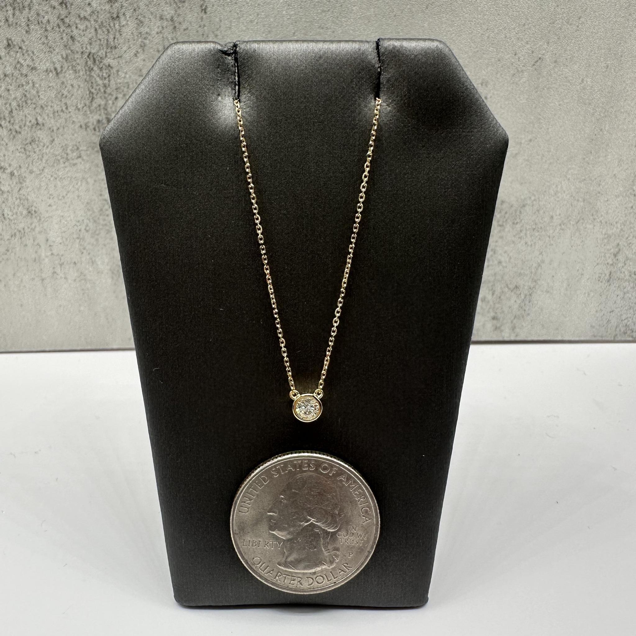 Collana con diamanti incastonati in oro giallo 14kt - 0,20ctw HI I1, 16
