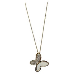 Collar Mariposa de Esmalte y Diamantes en Oro Amarillo de 14kt - 0.15ctw, 18"