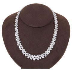 Classic Diamond Platinum Wreath Necklace