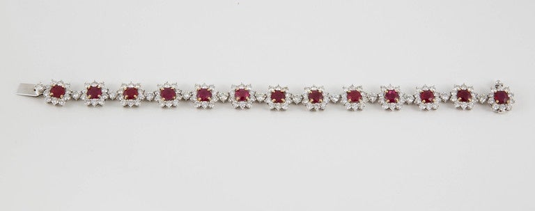 Burma Ruby Diamond 18 Karat White Gold Bracelet In New Condition In New York, NY