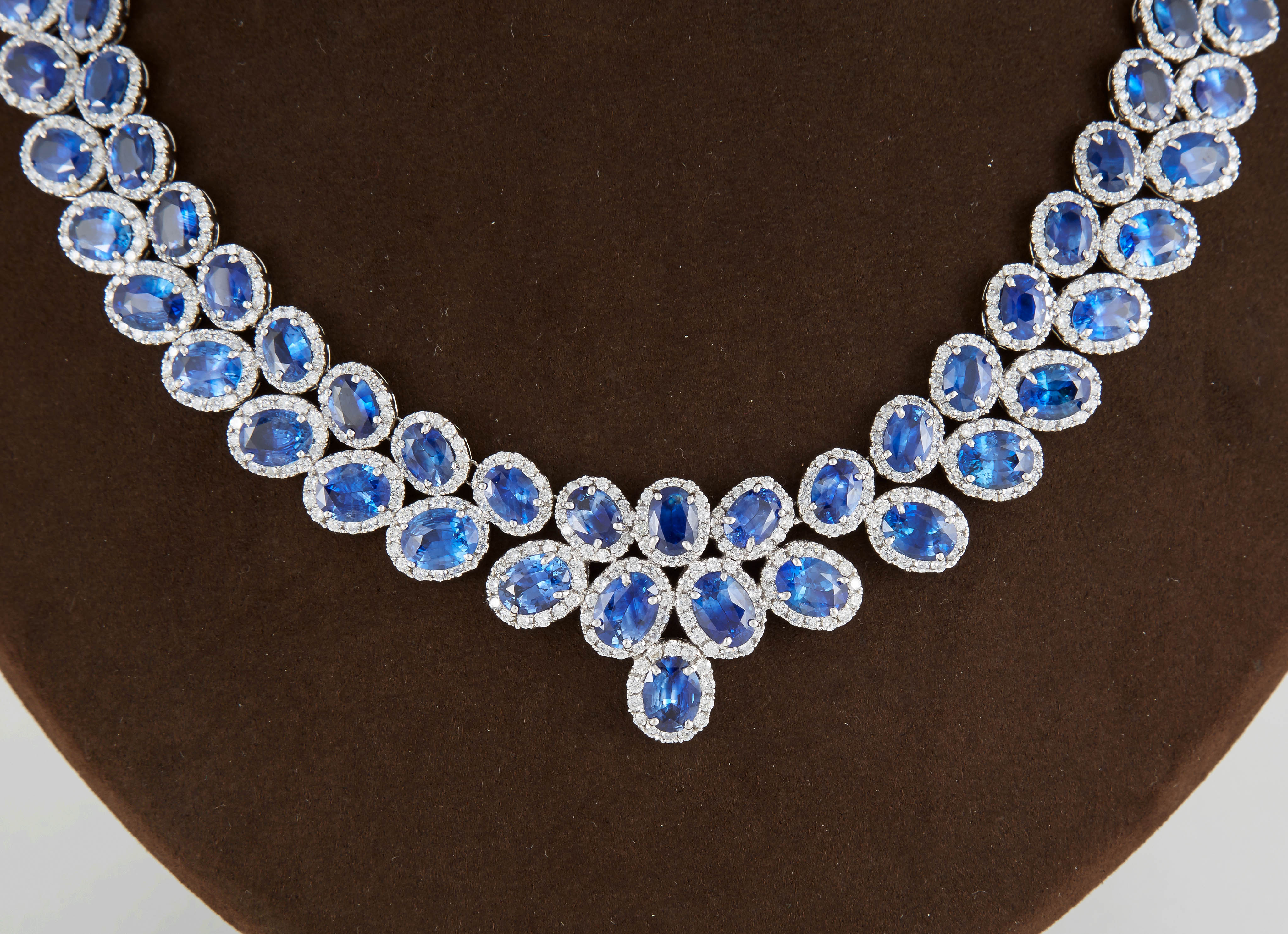 Fabulous 74 carat Sapphire Diamond gold Necklace In Excellent Condition In New York, NY