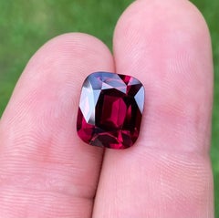Certified 8.00 Ct. Natural Rhodolite Garnet loose gemstone, Cushion, Tanzania