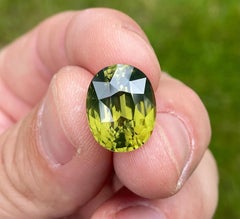 Certified 15.09 Ct Natural Zircon loose gemstone, Oval cut, Sri Lanka.