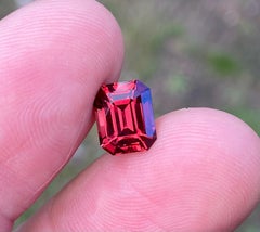Garnet Rhodolite Loose 3.79 Ct., natural gemstone, Certificate GFCO
