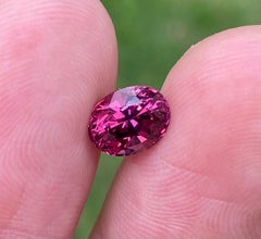 Certifié 2,49 carats. Pierre précieuse naturelle de grenat rhodolite en vrac, taille ovale, Tanzanie