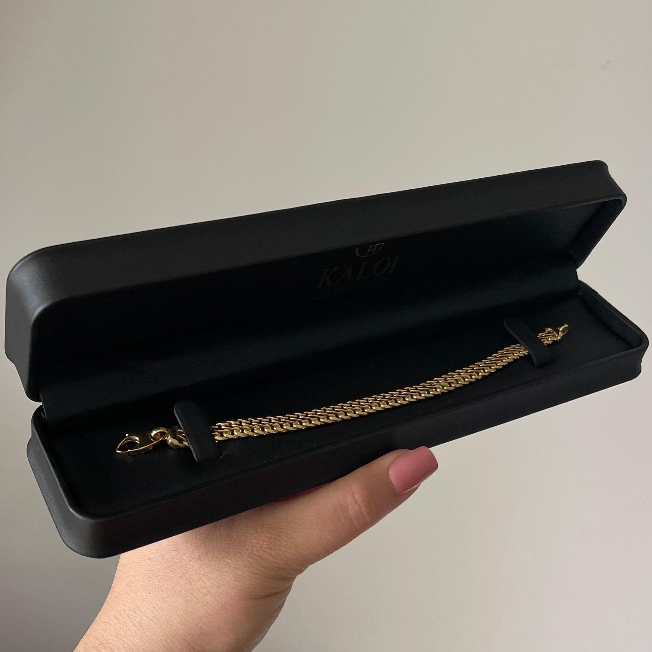Bracelet à double chaîne en or jaune 18K en vente 2