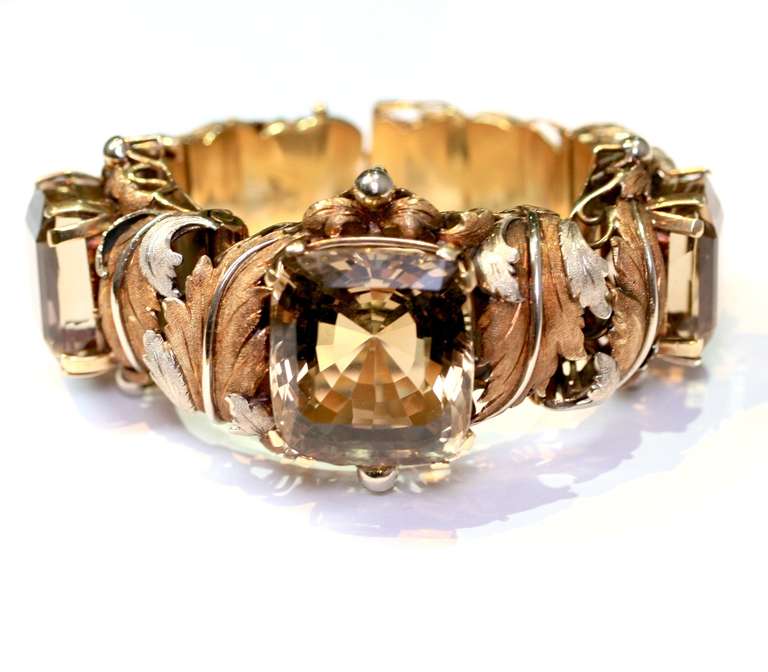 1960-1970 Wide Topaz and Gold Bracelet In Excellent Condition In Monte Carlo, MC