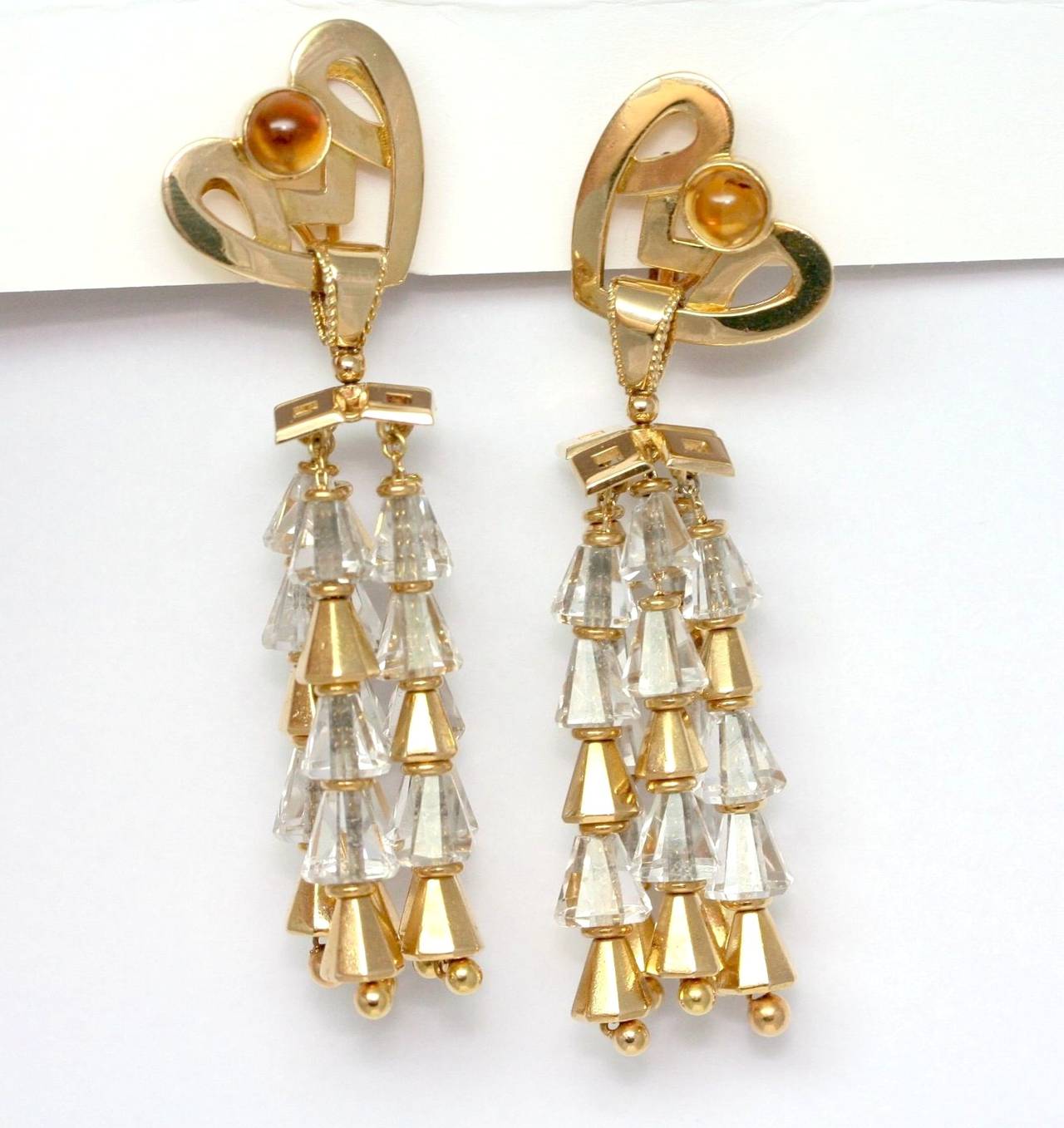 1940 1950 Earrings in yellow gold, rock crystal beads, half round vitrines on the ear, height 7.8 width 2.4 cm (74.1 grams)