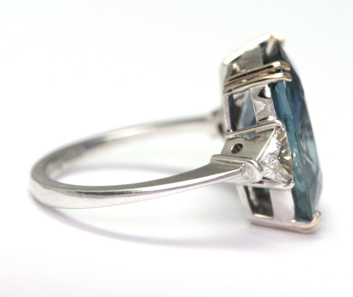 Women's 12.99 Carat Natural Burmese Sapphire Diamond Gold Engagement Ring
