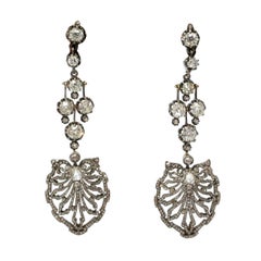 Boucles d'oreilles fin 19ème siècle en or argenté et diamants