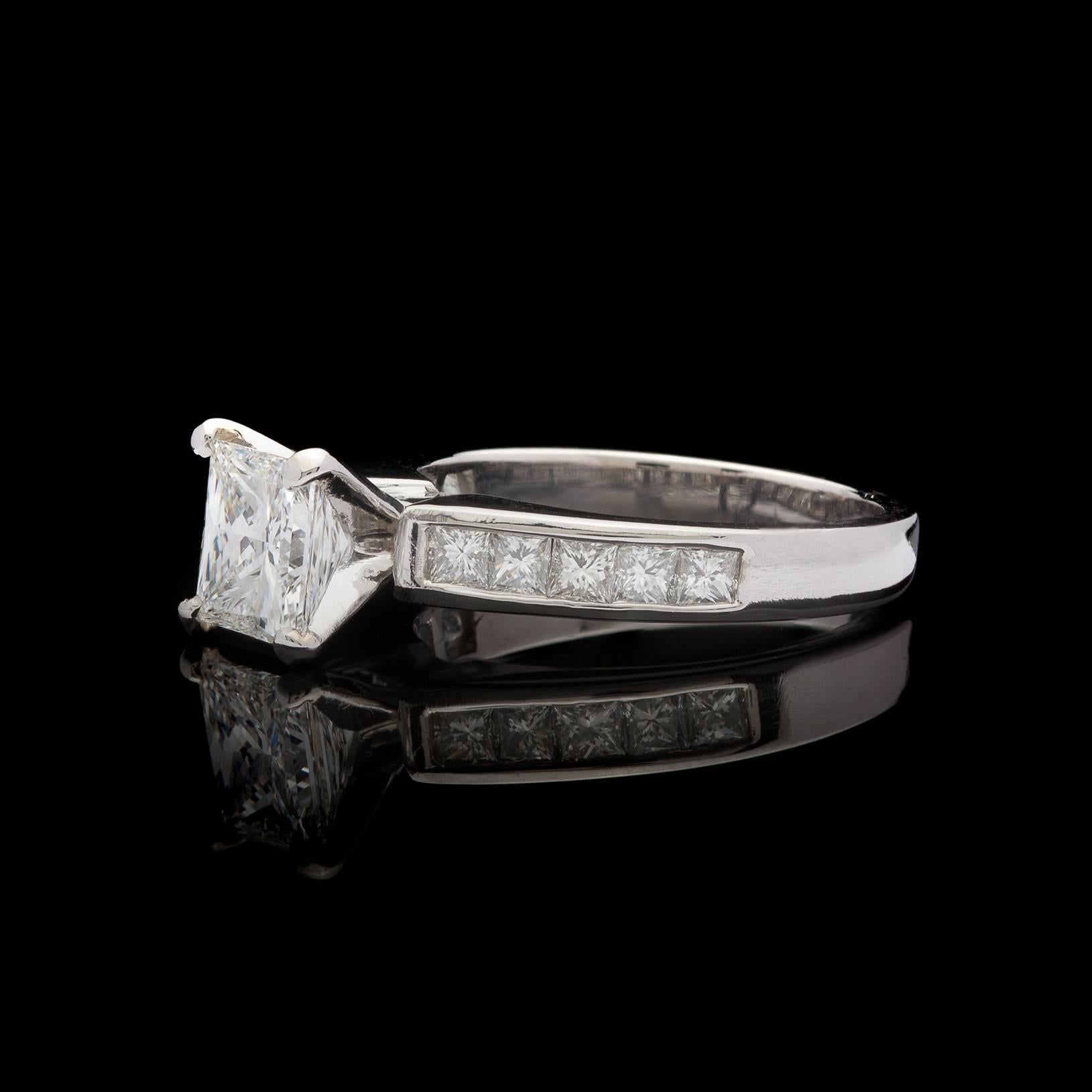 Contemporary GIA Cert Princess Diamond Platinum Wedding Set In Excellent Condition In San Francisco, CA