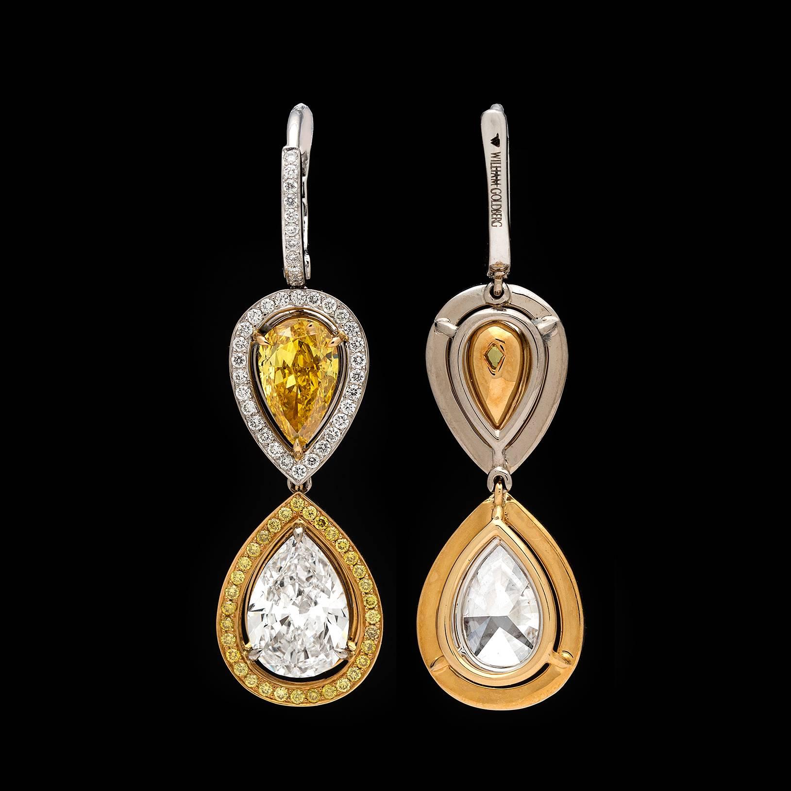 Boucles d'oreilles en or jaune vif avec diamants fantaisie de couleur GIA Pour femmes en vente
