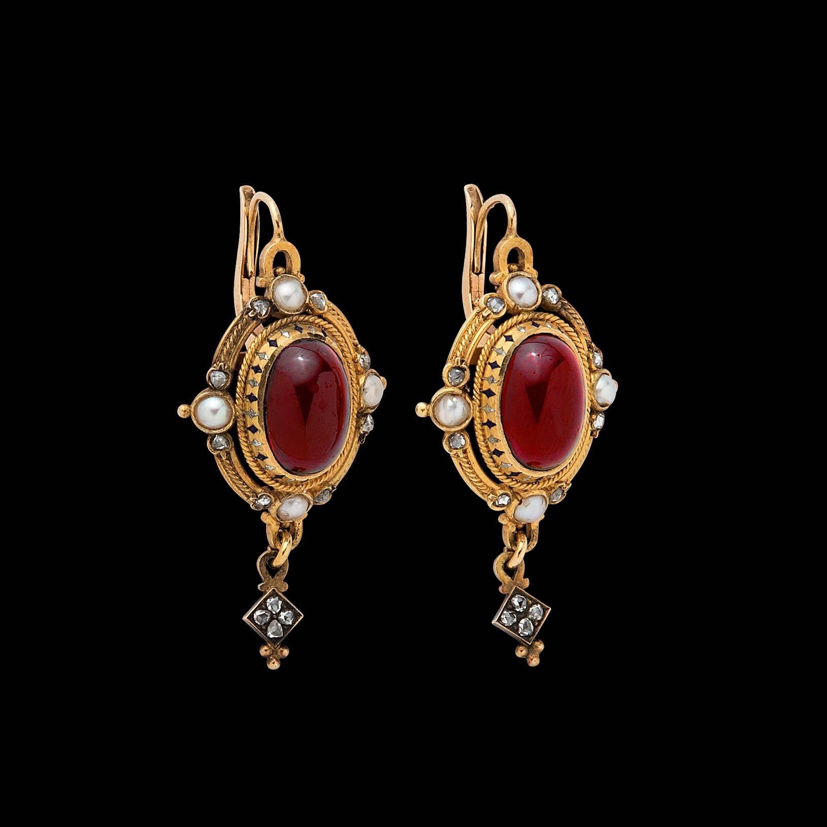 Antique Victorian Holbeinesque Garnet Pearl Diamond Necklace Earrings Set Pour femmes en vente