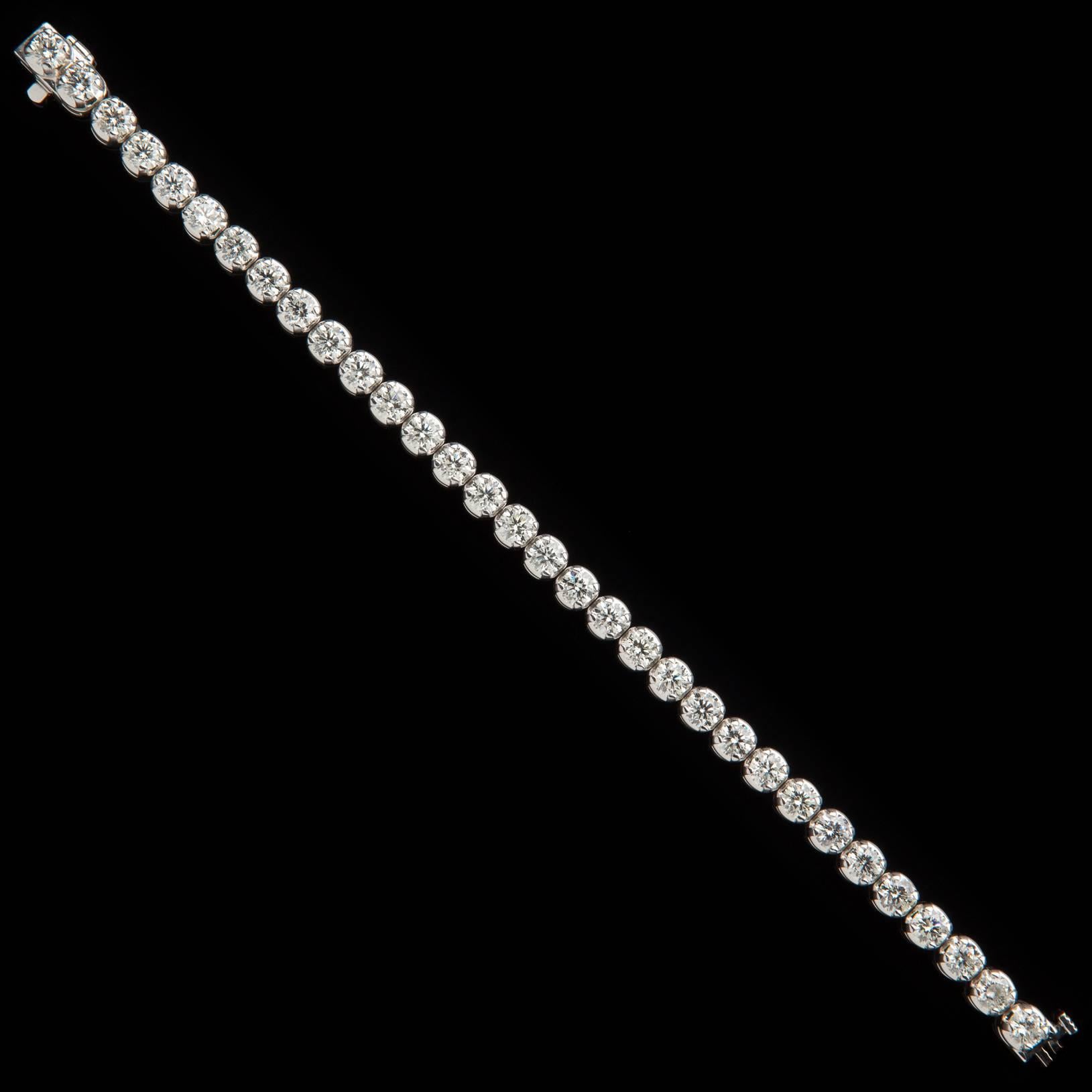 Women's 10.66 Carat Diamond Tennis Bracelet