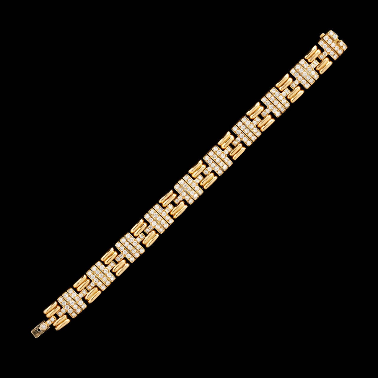 Bulgari Diamond Gold Link Bracelet In Excellent Condition In San Francisco, CA