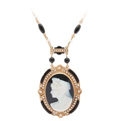 Victorian Cameo Pendant Necklace