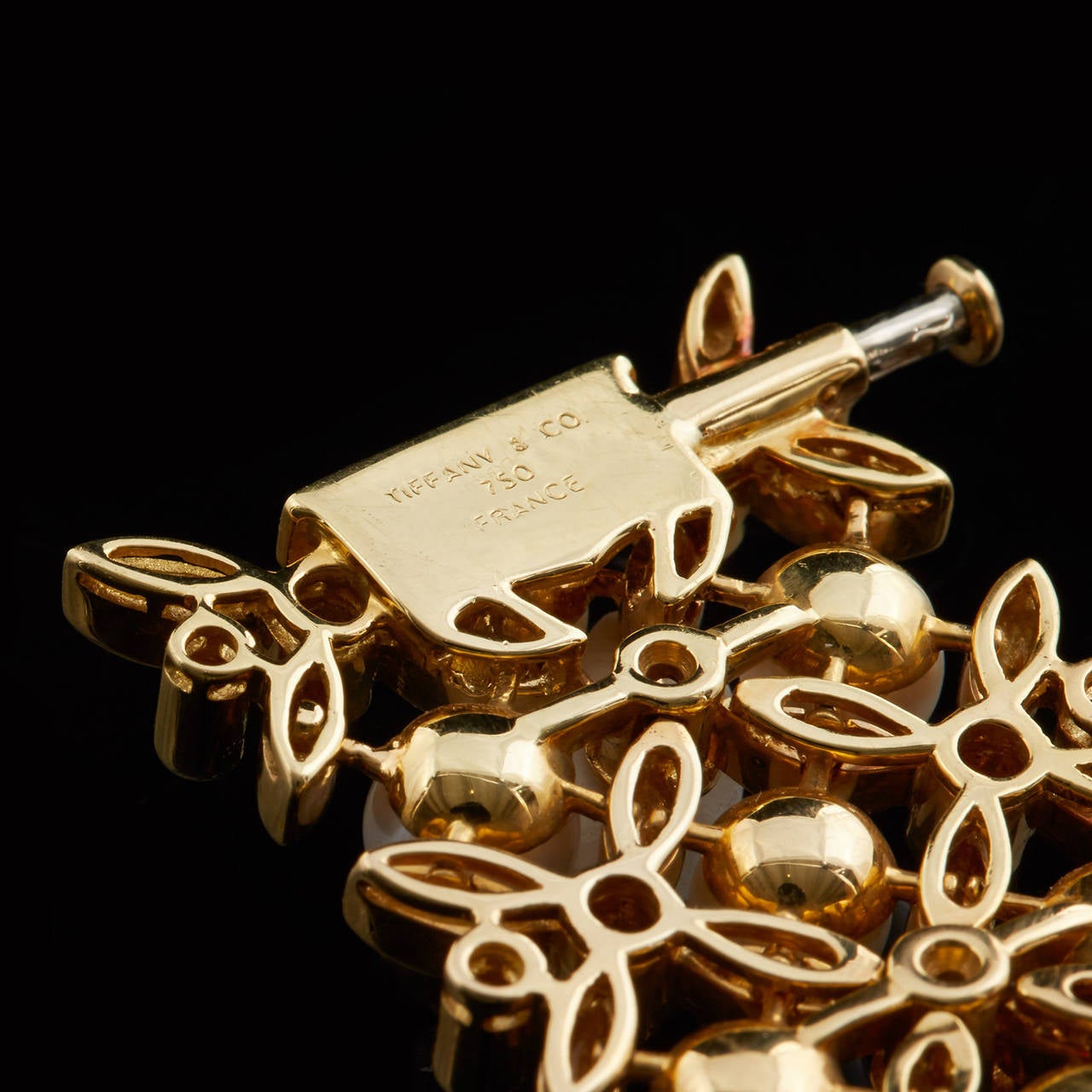 Women's 1960s Tiffany & Co. Pearl Diamond Gold Floral Link Bracelet