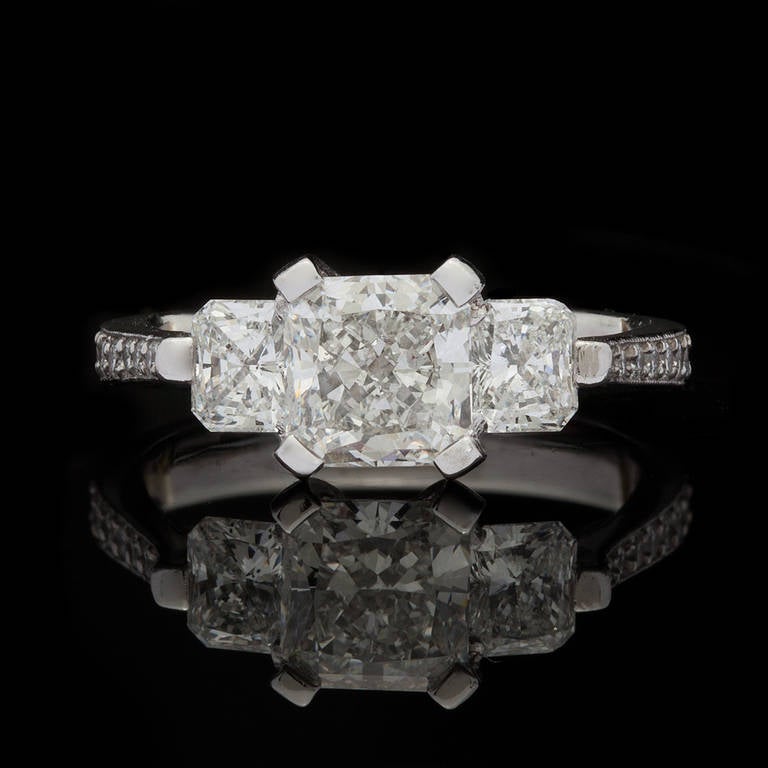 Radiant Cut Diamond Ring