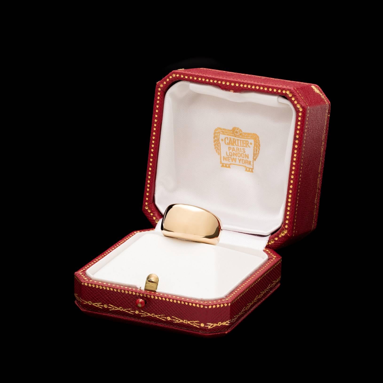 Women's Cartier Nouvelle Vague Yellow Gold Ring