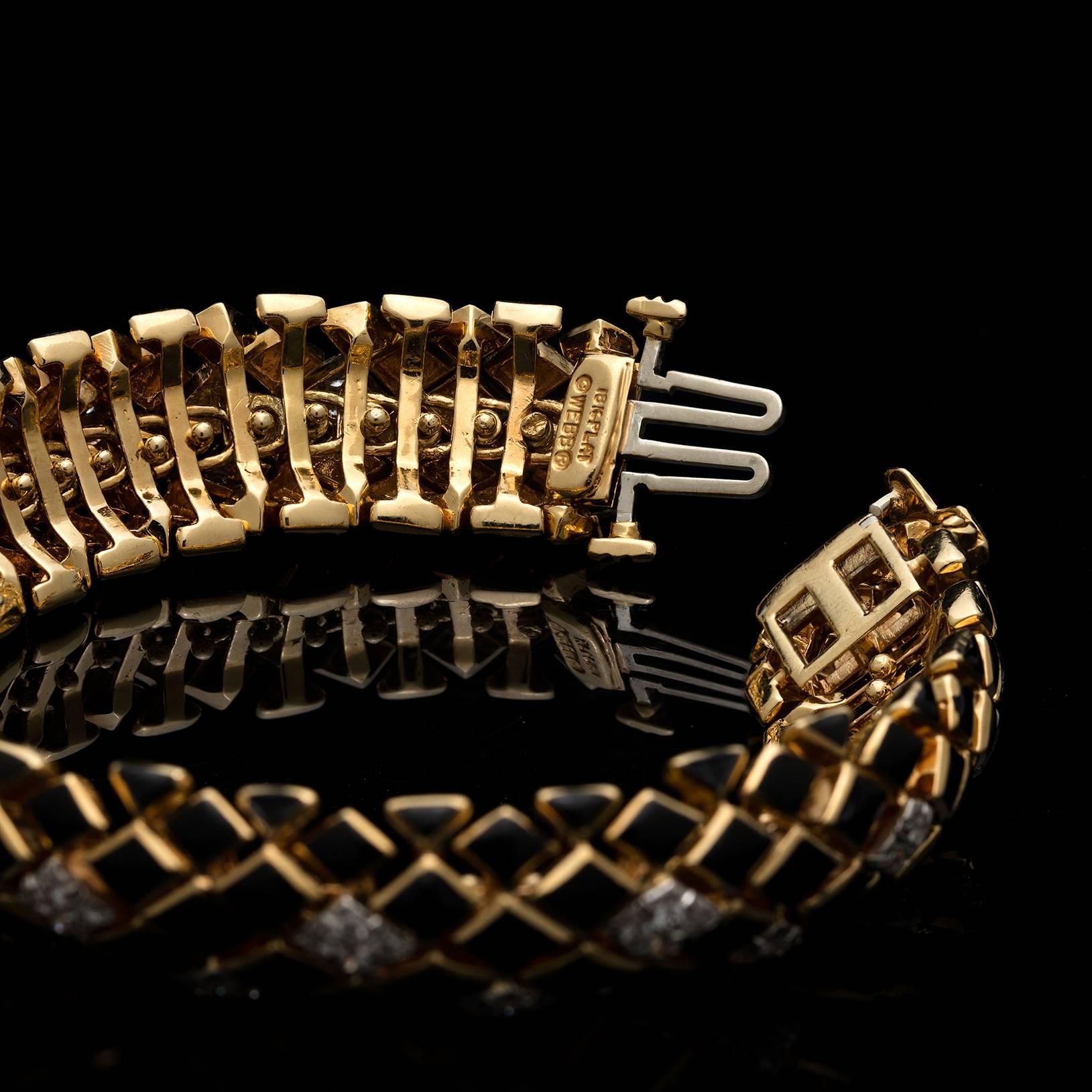 David Webb Black Enamel Diamond Gold Bracelet In Excellent Condition For Sale In San Francisco, CA