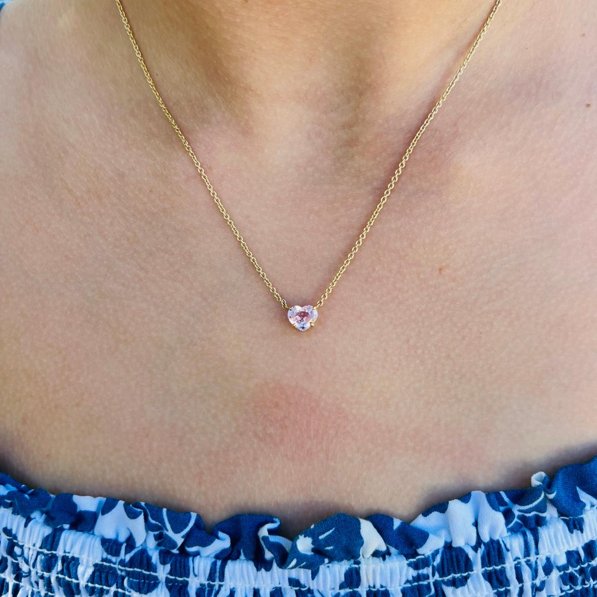 Charmant collier en saphir rose et or 18k en vente 1