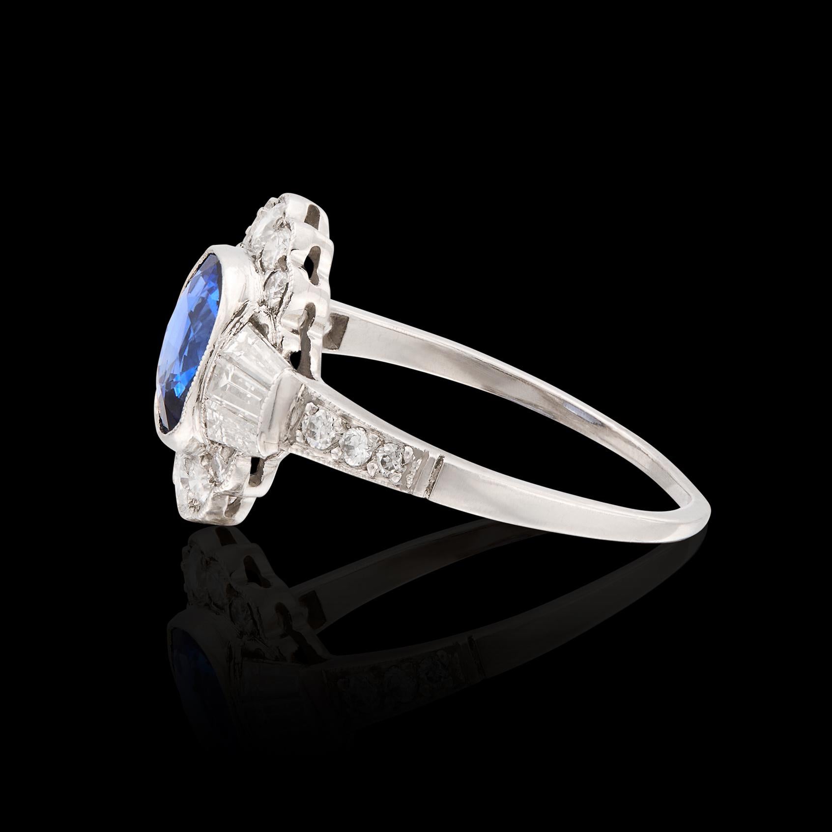 Incantevole anello con zaffiro e diamante In condizioni ottime in vendita a San Francisco, CA