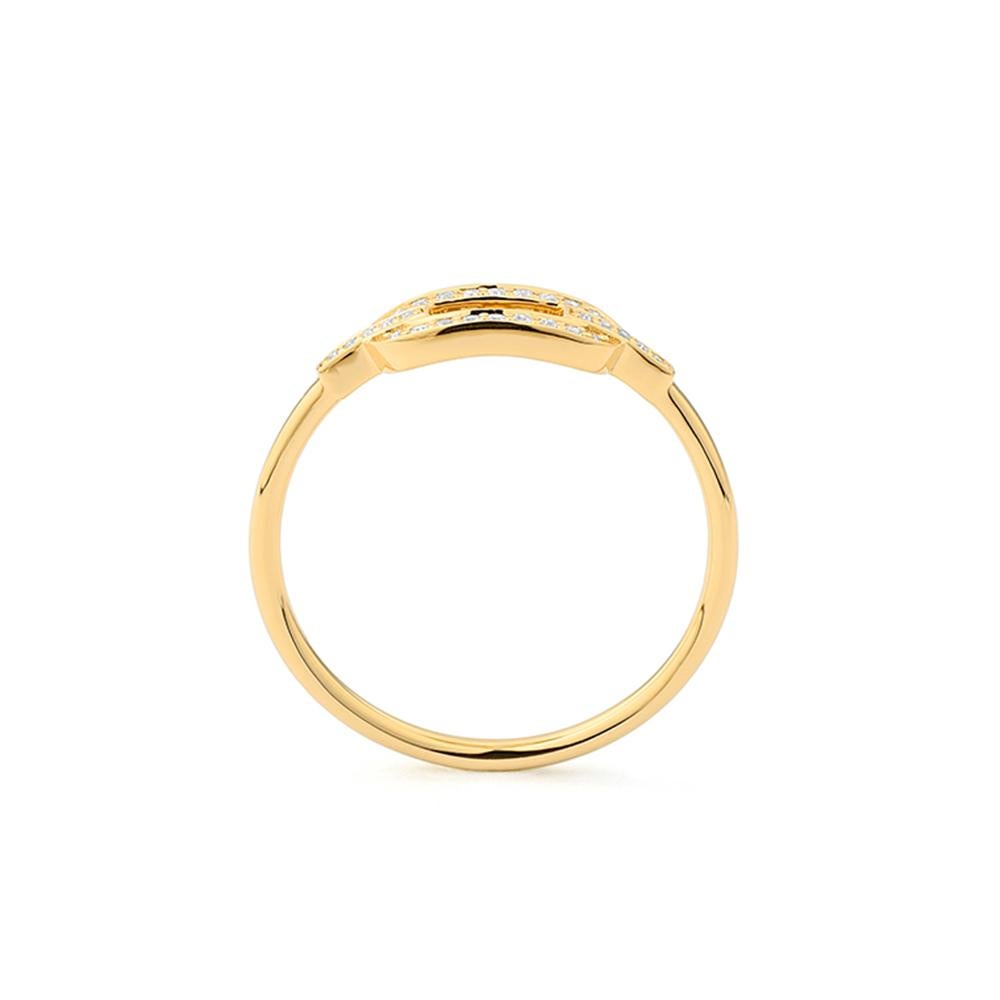 Artigiano Anello geometrico con diamante Mozafarian in oro 18 carati in vendita