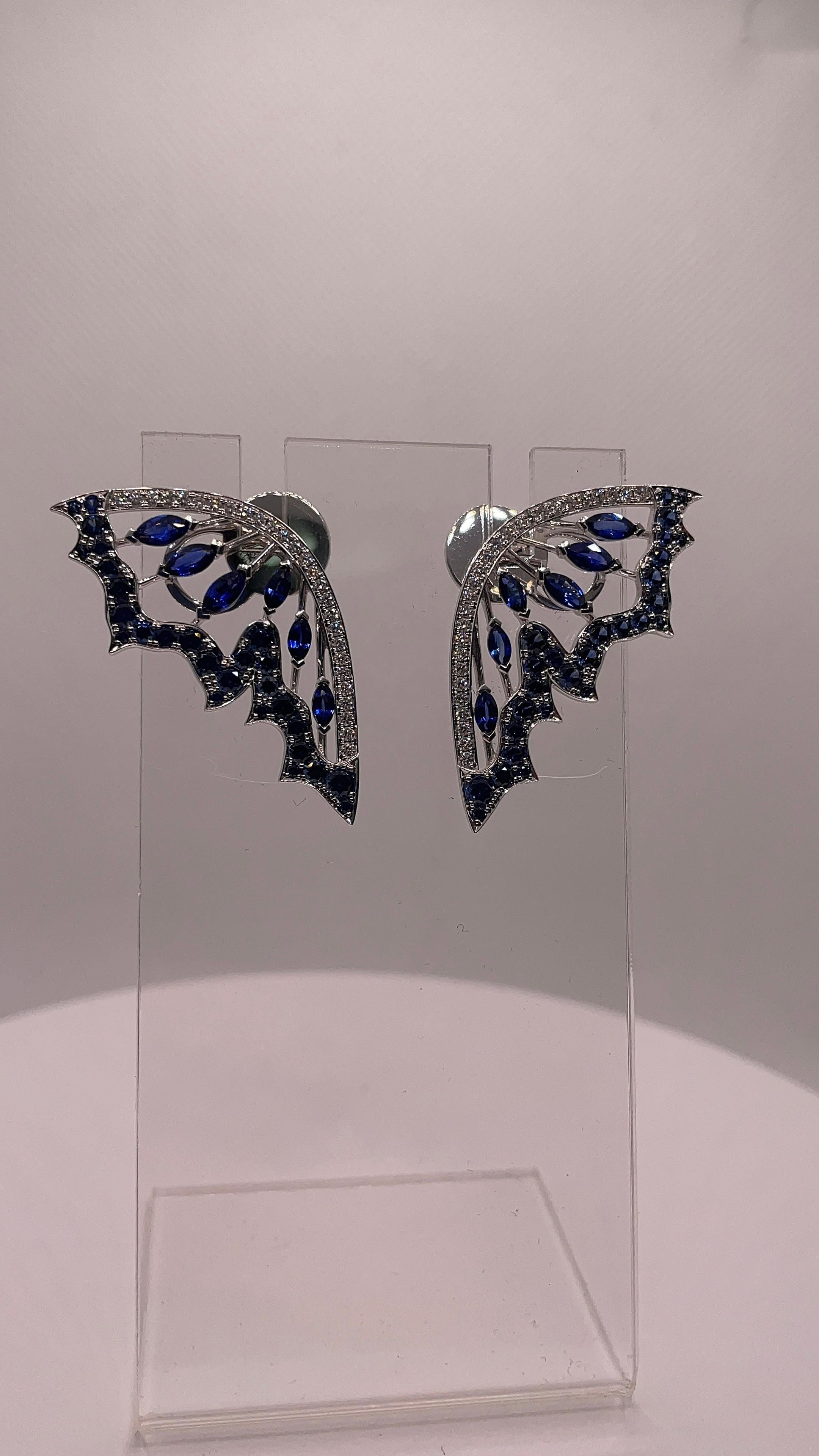 da uomo o donna Orecchini a pipistrello con zaffiro blu e diamante da 5,72 carati in vendita
