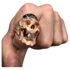 Anillo de oro amarillo de 18 quilates con calavera y diamante natural VS1 de 1 quilate GIA Anillo de cóctel