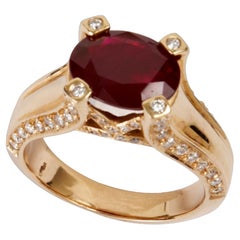Einzigartiger 4-karätiger Rubinring mit Diamanten  Einzigartige Eleganz
