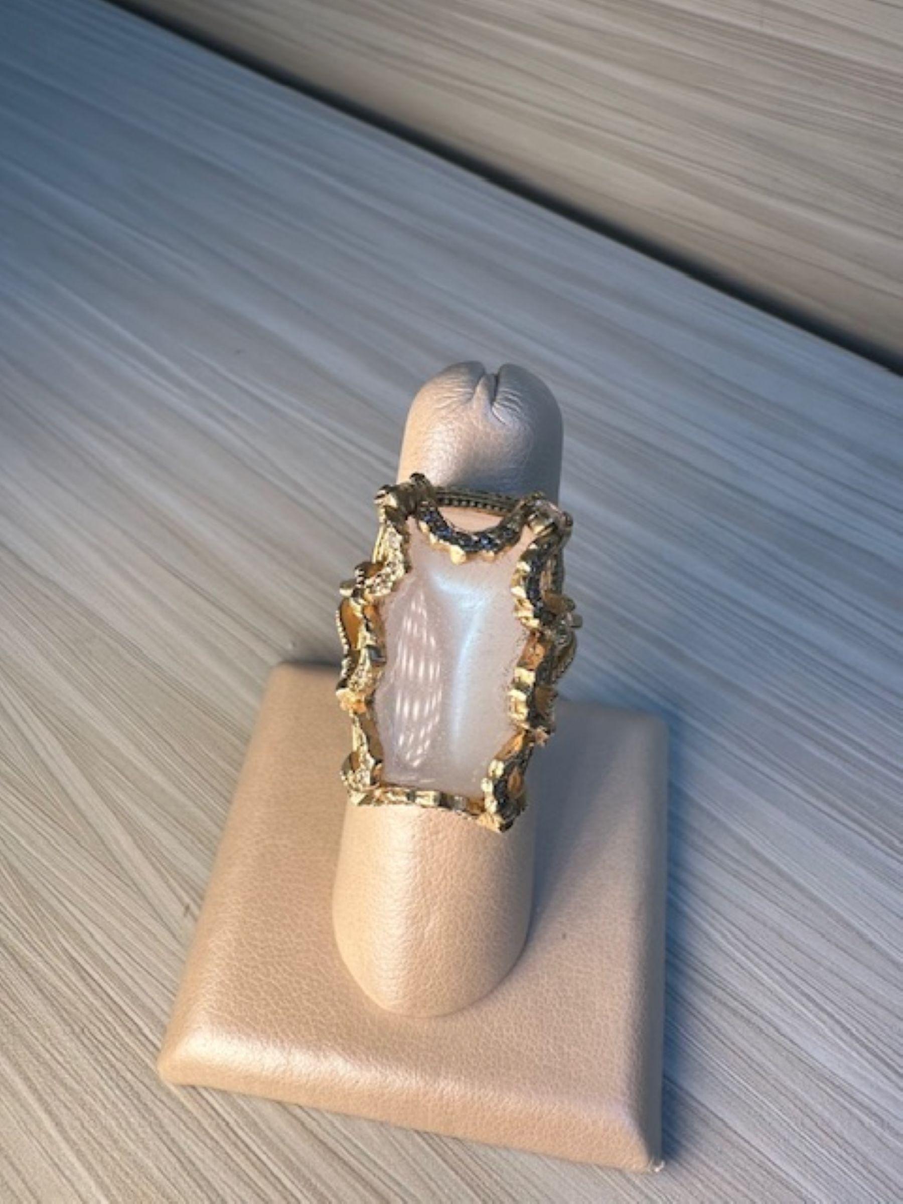 da uomo o donna Lusso mistico - Anello con pietra lunare da 37,74 carati in oro giallo 18 carati con DIAS. in vendita