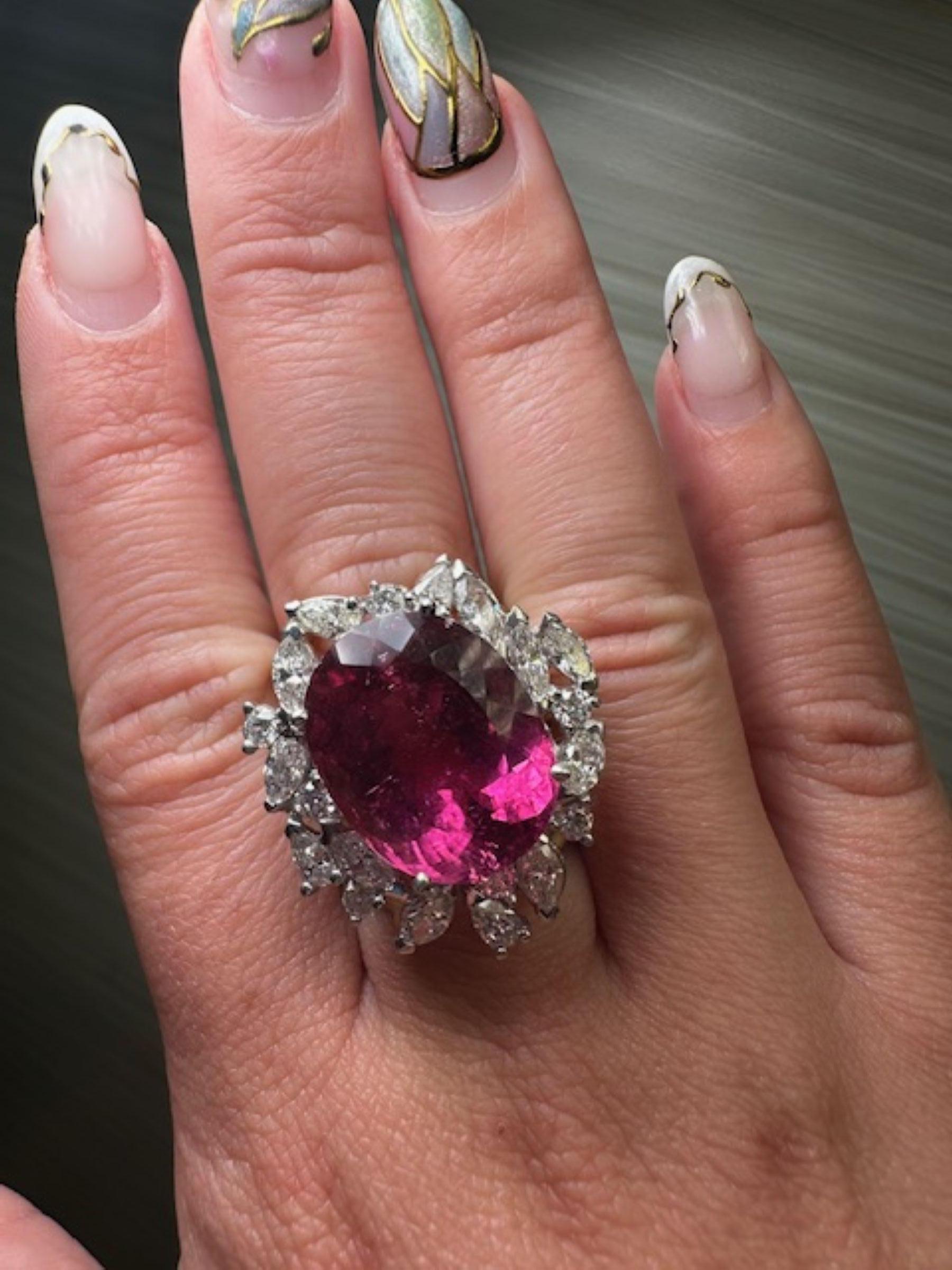 STAMBOLIAN- Bague en tourmaline rose de 19,20ct avec 3,25ct de diamants en jaune 18K Neuf - En vente à Miami, FL