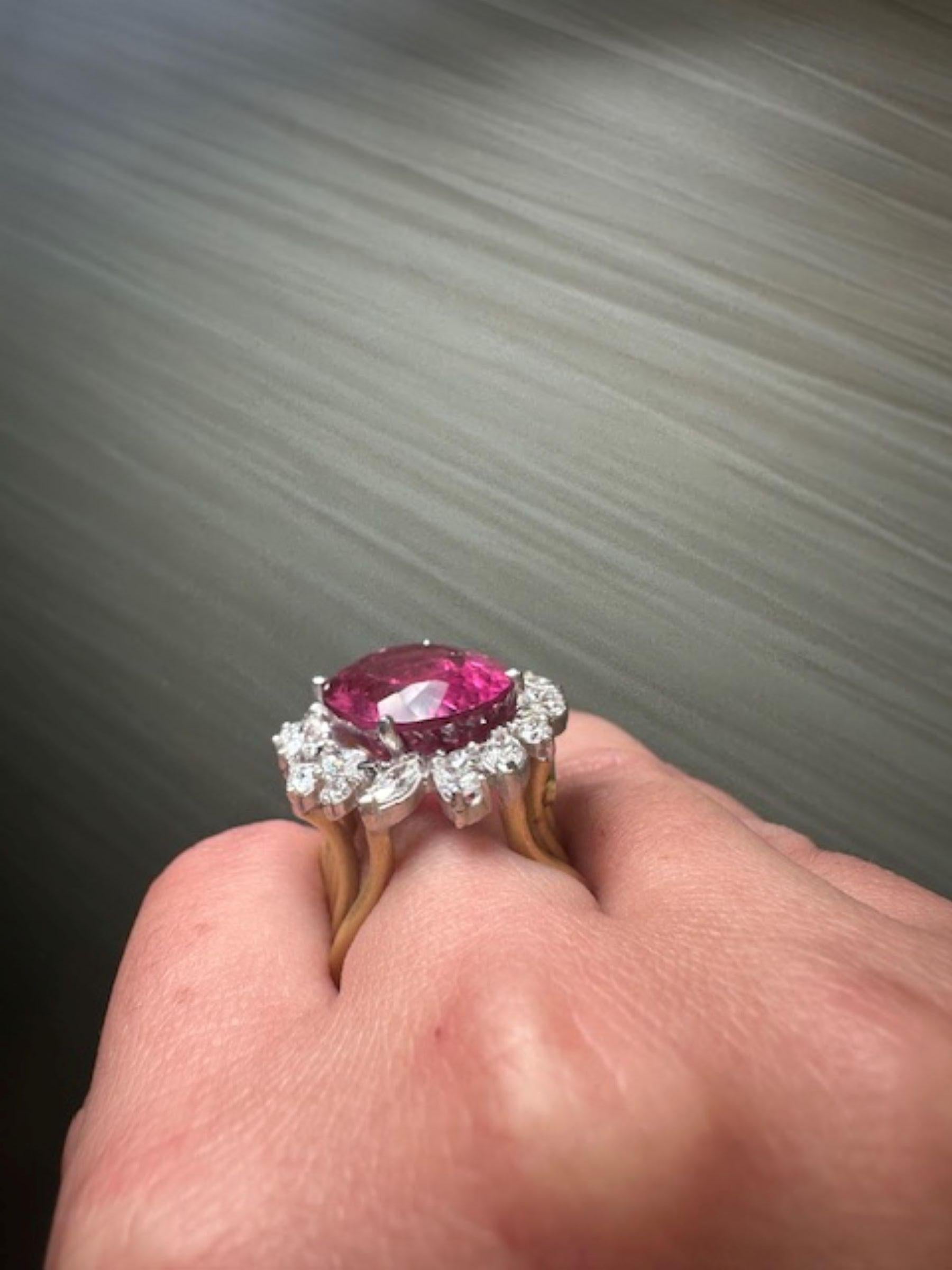 STAMBOLIAN- Bague en tourmaline rose de 19,20ct avec 3,25ct de diamants en jaune 18K Unisexe en vente
